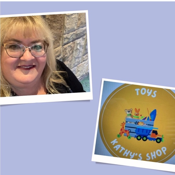 Gently Preloved Toys, Vintage Toys/Happy Hands Activity Bags and books - Picture 5 of 7